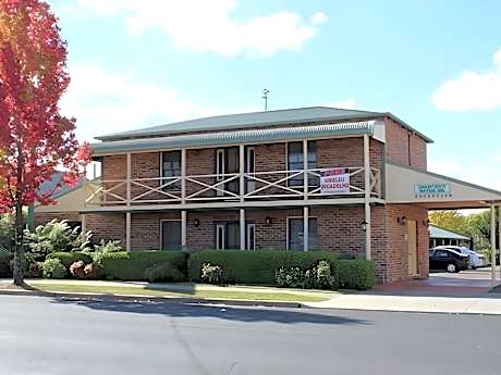 Queen Twin Single Room