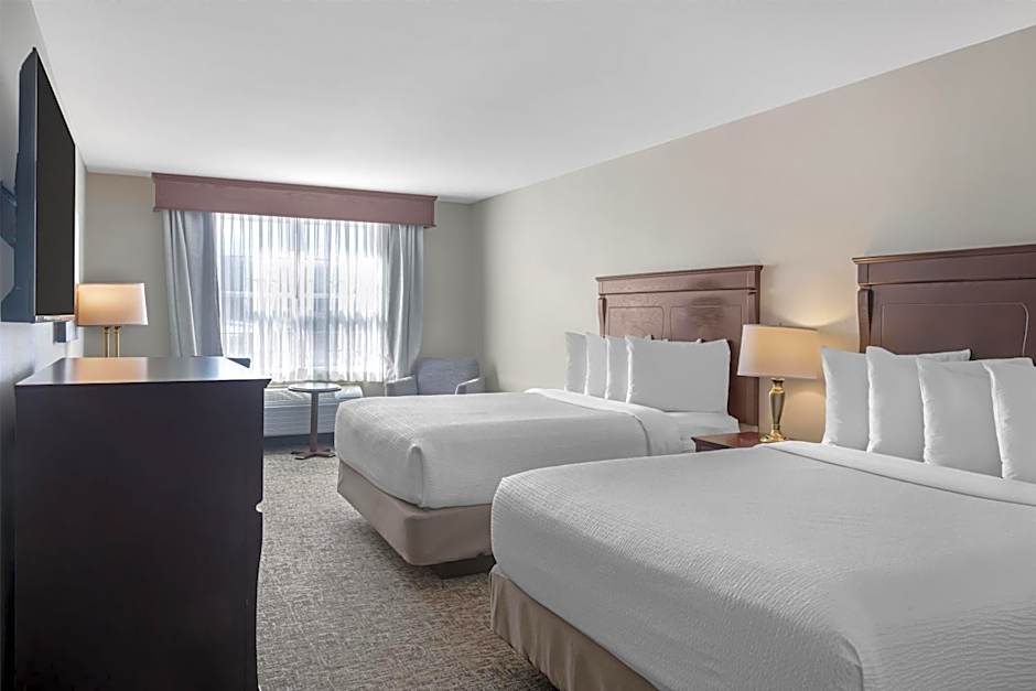 Best Western Plus Grand-Sault Hotel & Suites