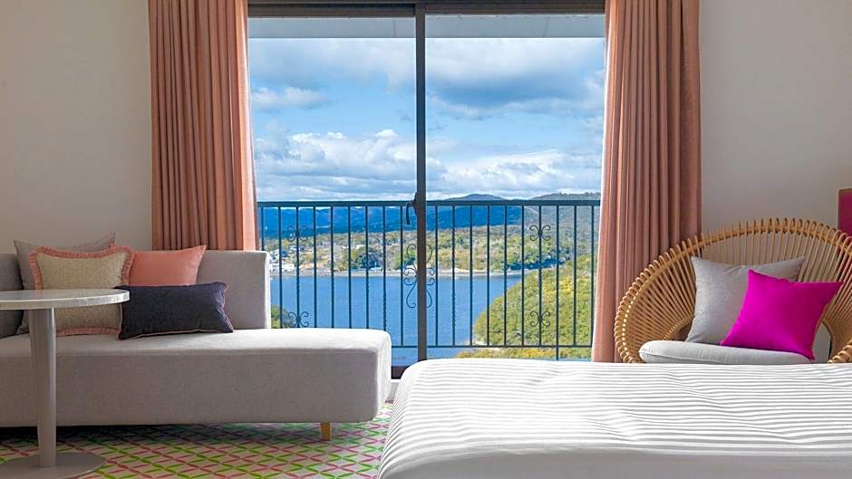 Shima Spain Mura Hotel