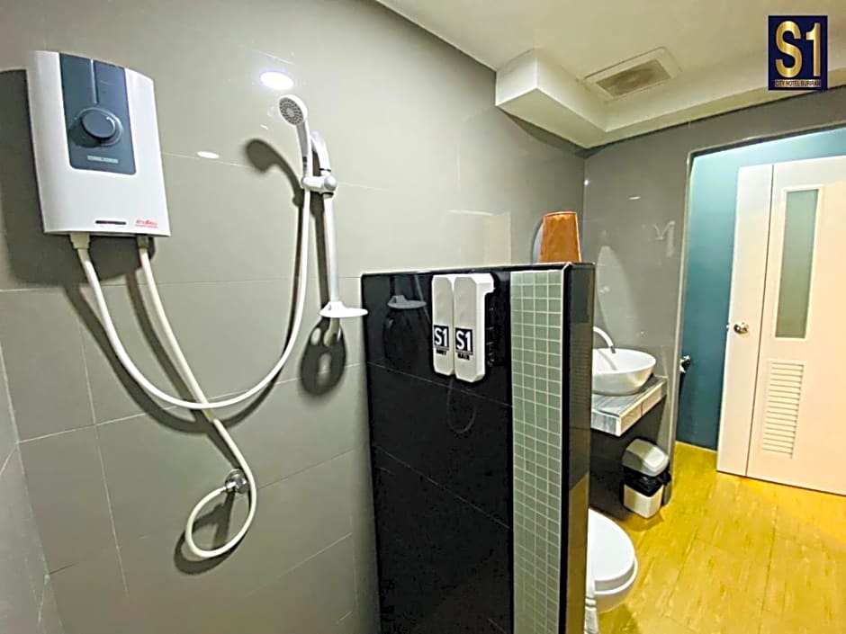 S1 City Hotel Buriram