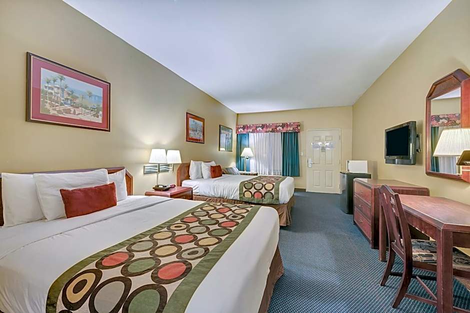 Super 8 by Wyndham Weslaco