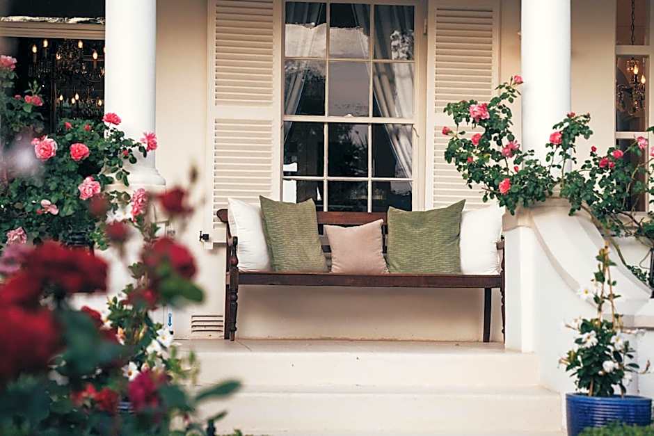 Les Chambres Guest House