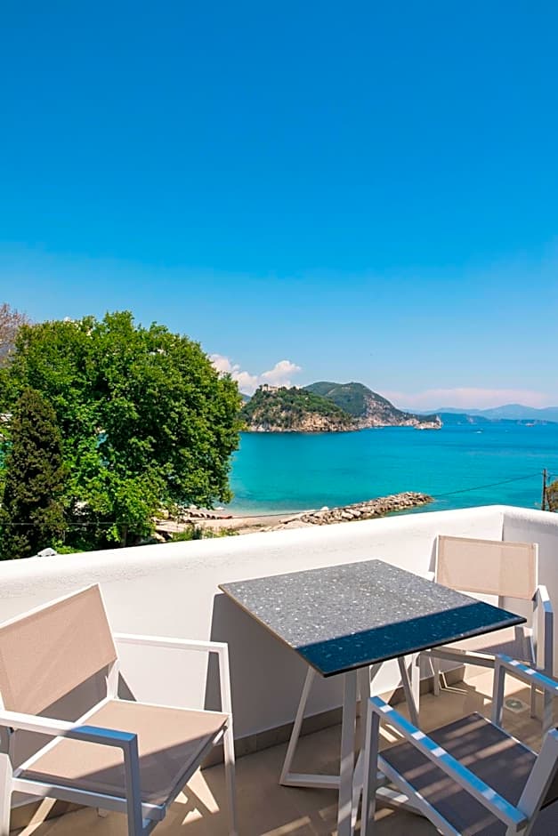 Alboro seaside suites