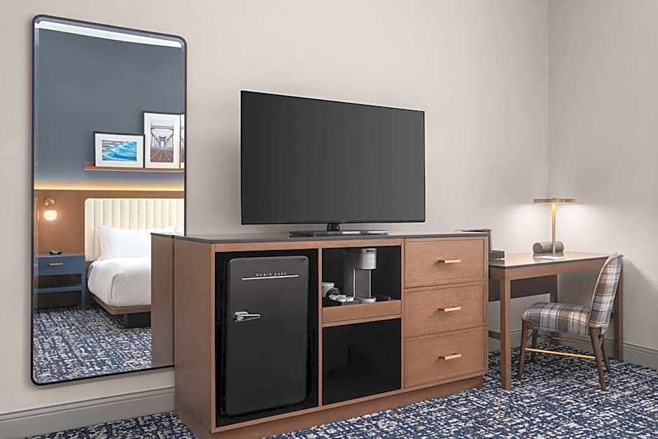 The Well House Hamilton, Tapestry Collection by Hilton