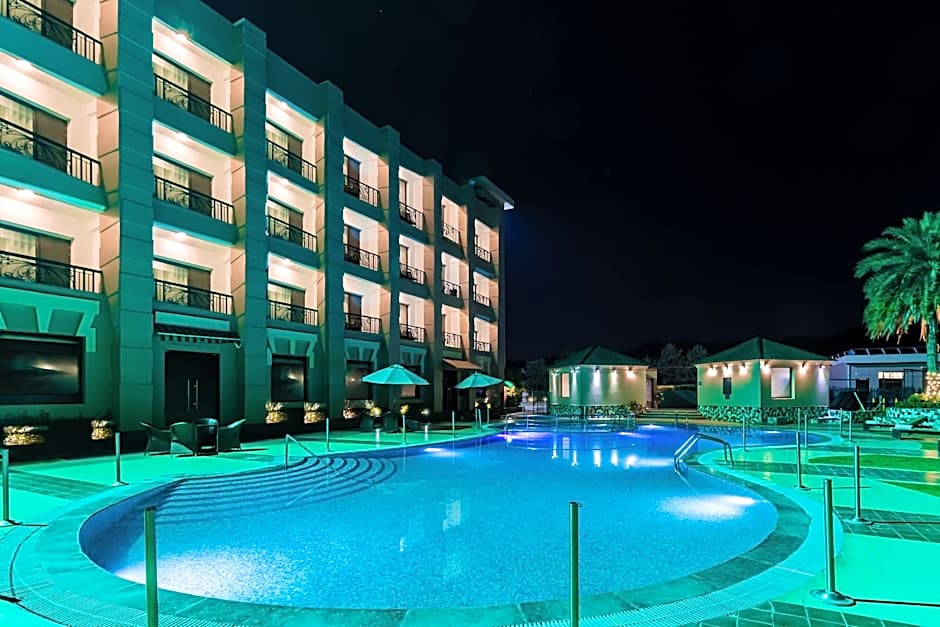 Golden Tulip Panchkula