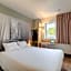 B&B HOTEL Aix-en-Provence Pont de l'Arc