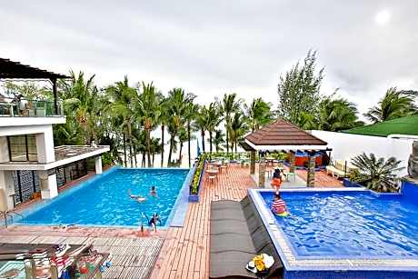Crown Regency Beach Resort