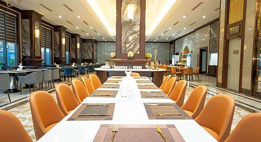 Cua Dong Luxury Hotel