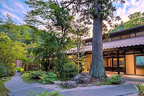 Arimasansoh Goshobessho - Luxury Hot Spring Villa
