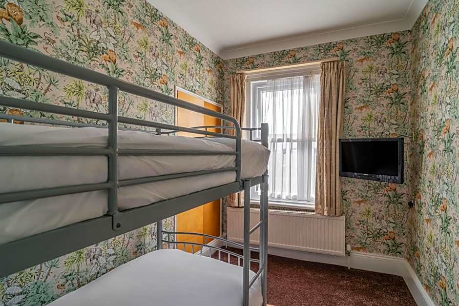 Royal Hotel