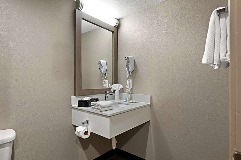 Quality Suites Wildwood - The Villages