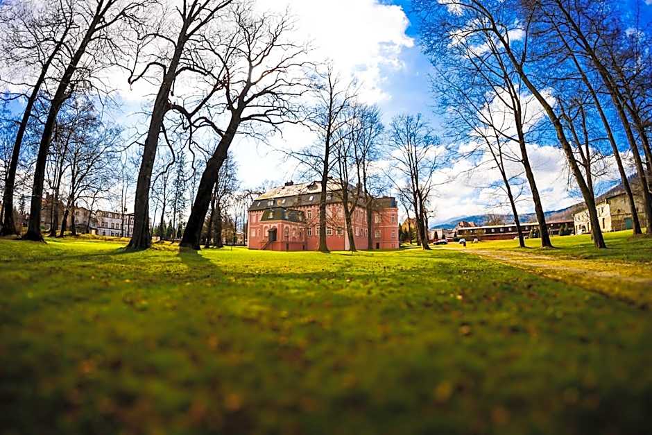 Pałac Spiż Miłków koło Karpacza