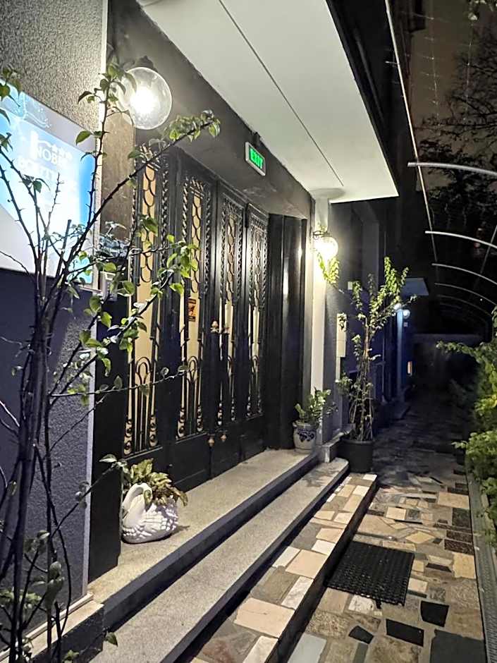 Nobel Boutique
