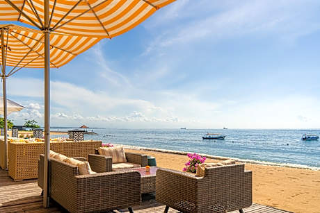 The Royal Santrian Luxury Beach Villas