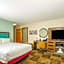 Hampton Inn By Hilton Hutchinson