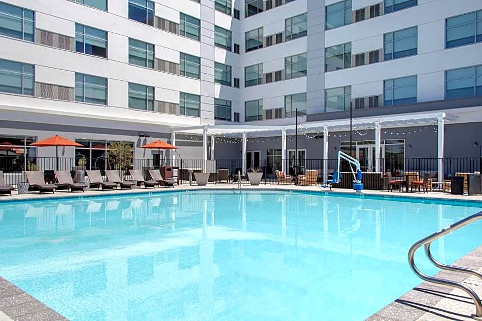 Cambria Hotel Phoenix Chandler - Fashion Center