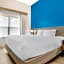 Comfort Inn & Suites Dothan Northside Plaza