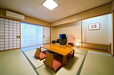 Japanese-Style Room