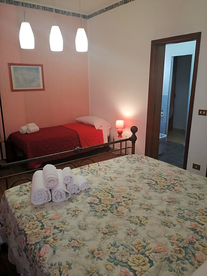 Le Rocce Holiday Rooms