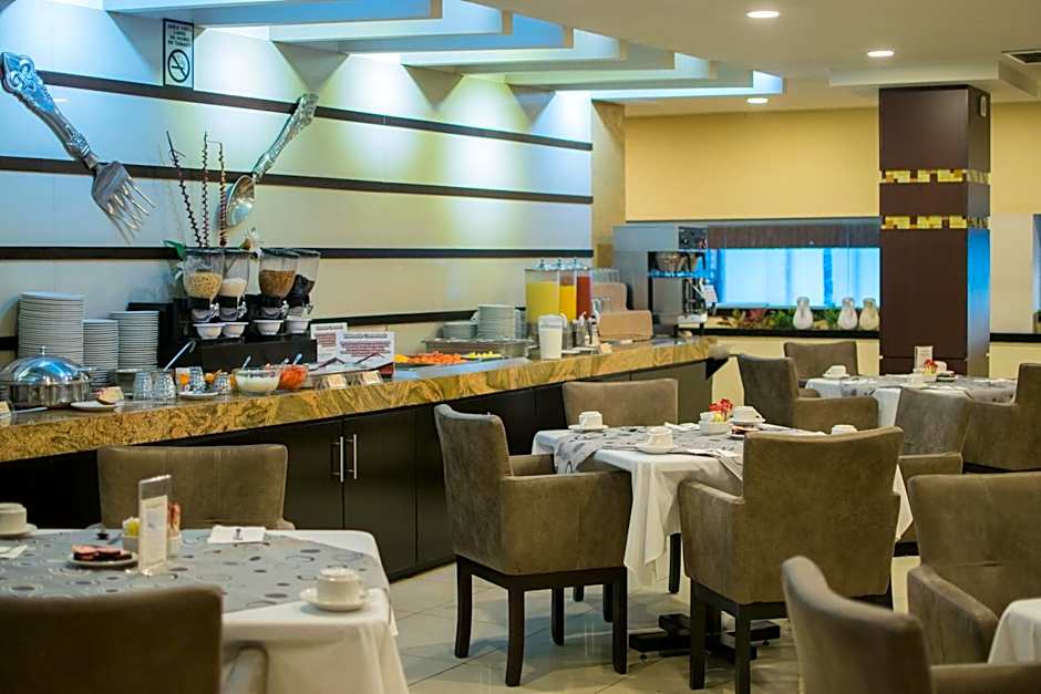 Wyndham Garden Aguascalientes Hotel & Casino