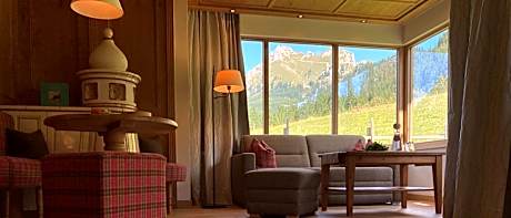 Suite with Mountain View
