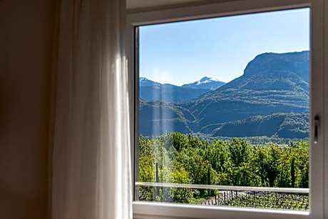 Studio with Mountain View