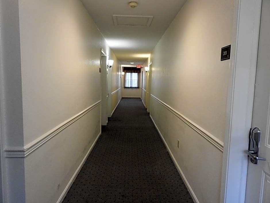 Inn at Cemetery Hill