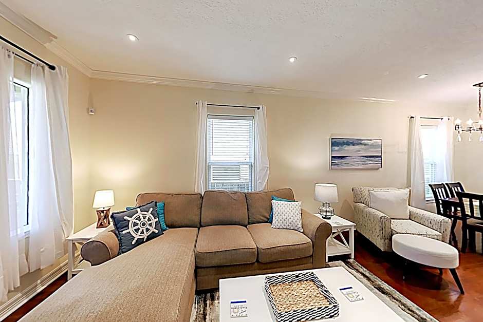 Craftsman on Seawall