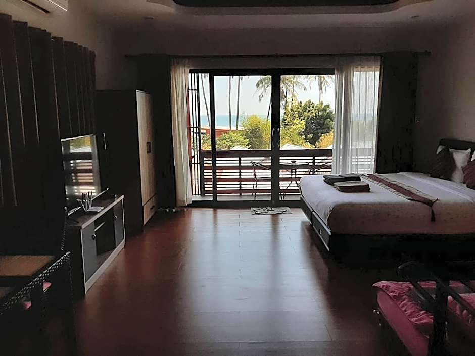 Lipe Banyan Apartments