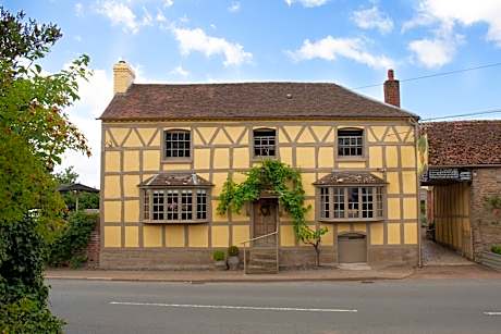 The Greenman Fownhope Hereford