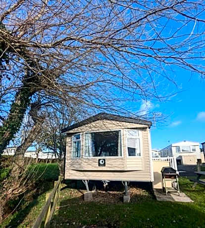 Swift Loire Holiday Home sleeps 6 Haven Littlesea