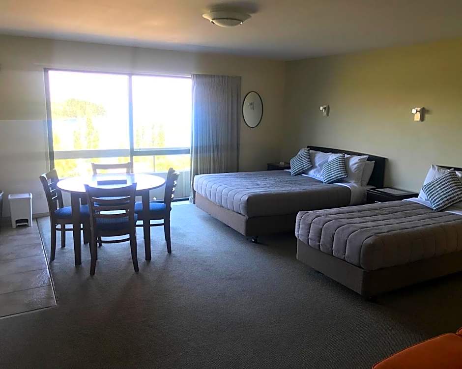 Earnslaw Lodge