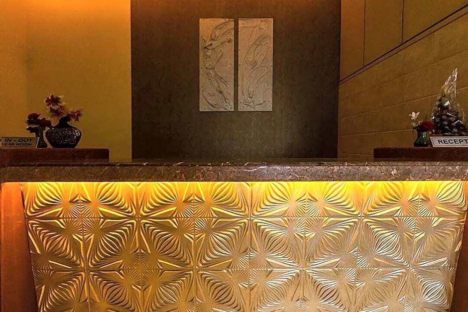 Hotel Seven Heaven