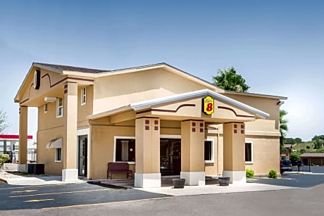 Super 8 by Wyndham Temple