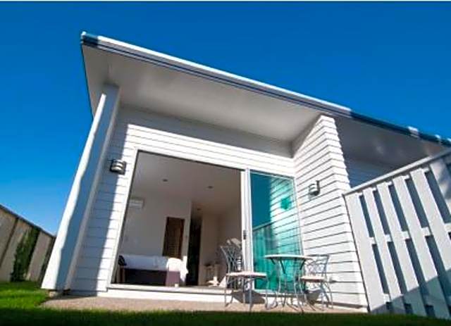 Broadway Motel & Miro Court Villas