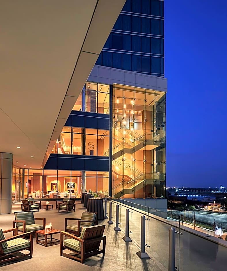 Four Seasons Hotel St Louis