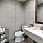 Le Blanc Inn & Suites