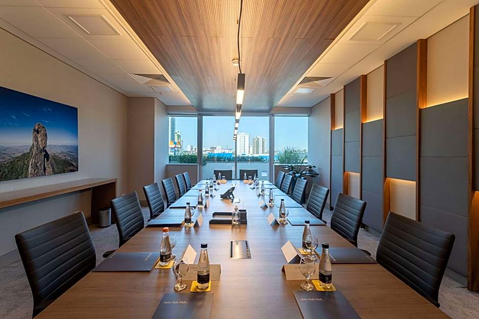 Golden Tulip Sao Jose Dos Campos