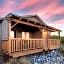 -Pet Friendly- Miners Cabin #5 -Two Double Beds - Private Balcony
