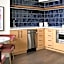 Burton House, Beverly Hills, A Tribute Portfolio Hotel