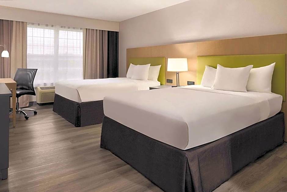 Country Inn & Suites by Radisson, Cedar Falls, IA