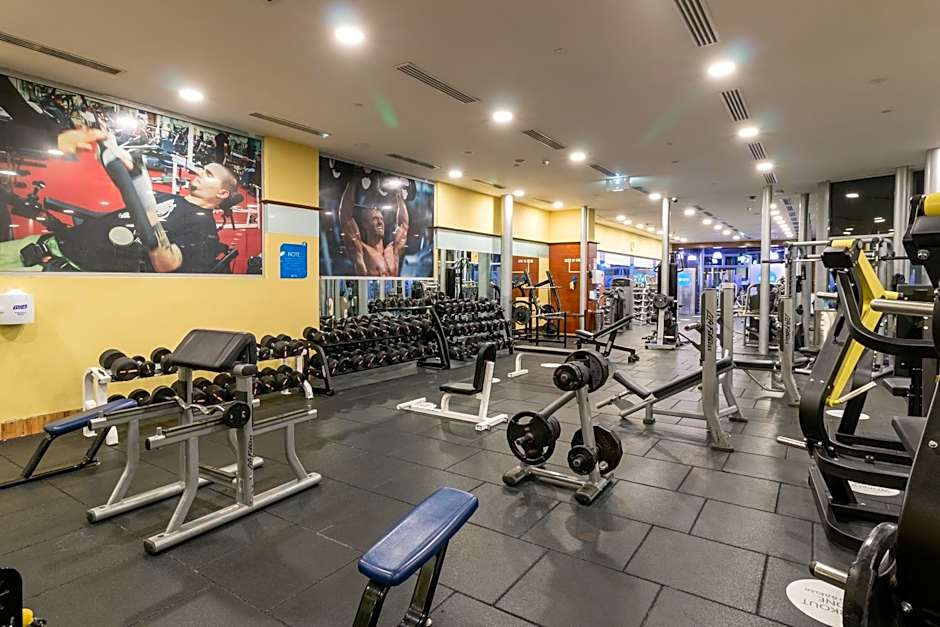 Holiday Inn - Suites Kuwait Salmiya by IHG