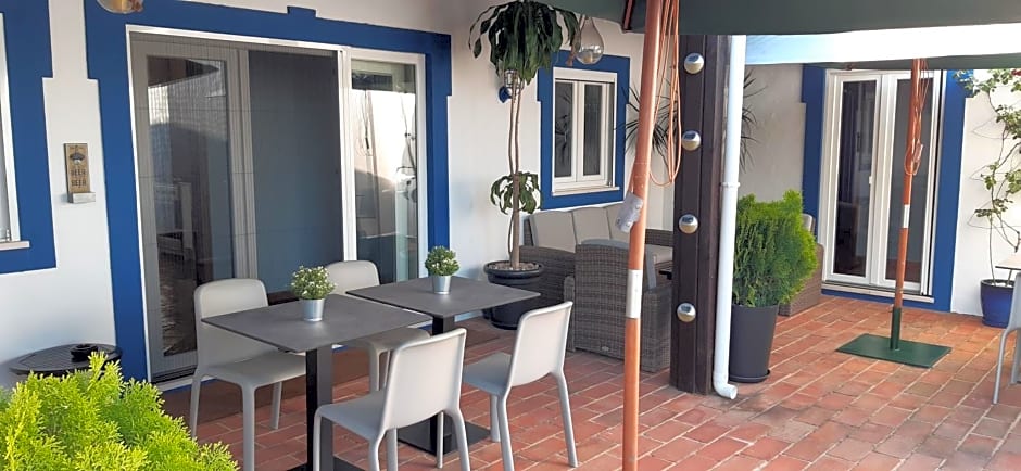 ApraHouseLoule Guesthouse