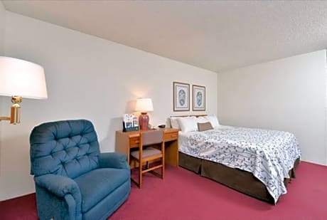 King Room - Non-Smoking