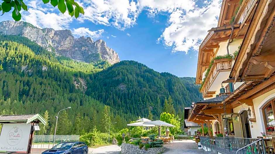 Pineta Pastry Hotel