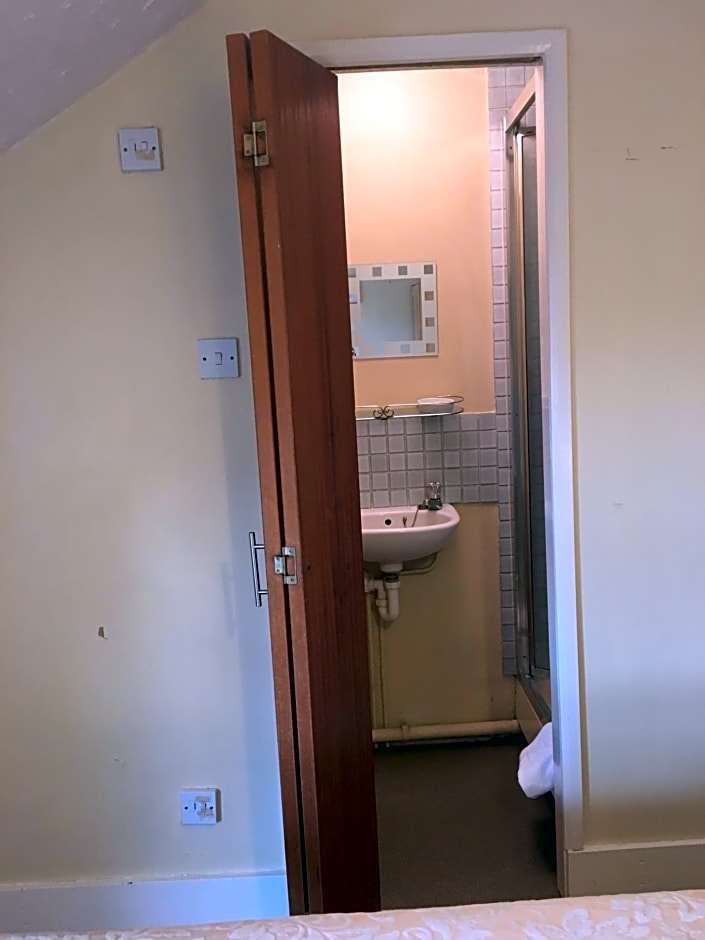 The Townhouse B and B free continental breakfast included