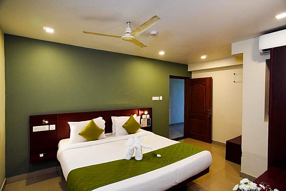 Sreepathi Indraprastha Hotel and Serviced Apartments