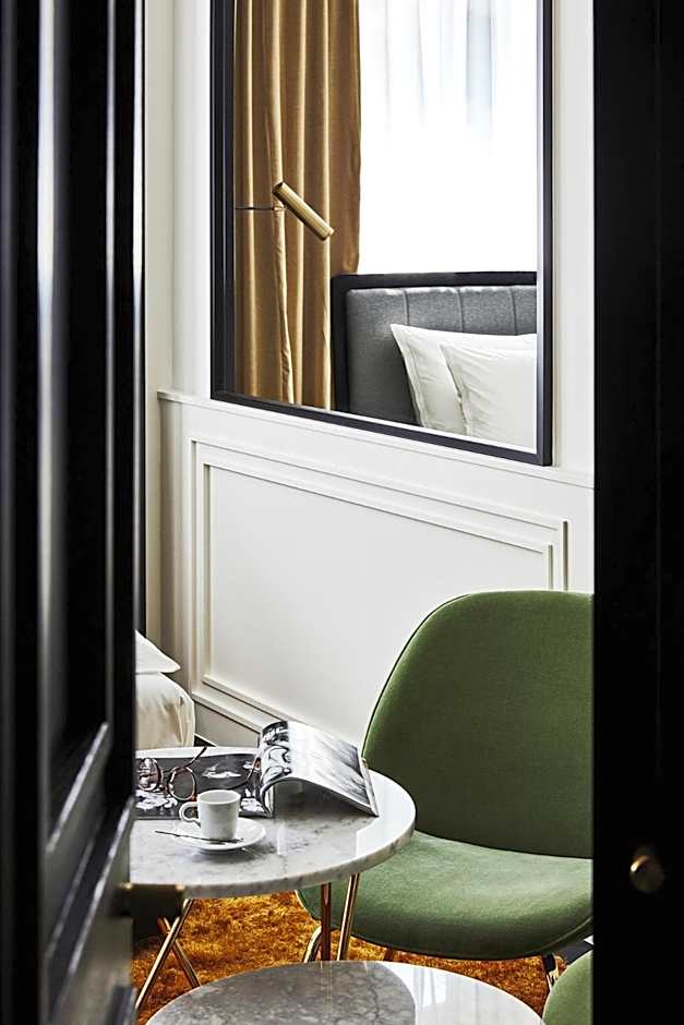 Roomers Munich, Autograph Collection by Marriott