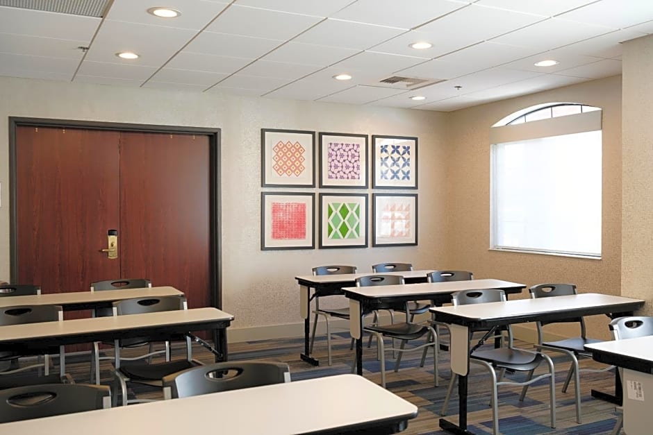 Holiday Inn Express Davis-University Area by IHG