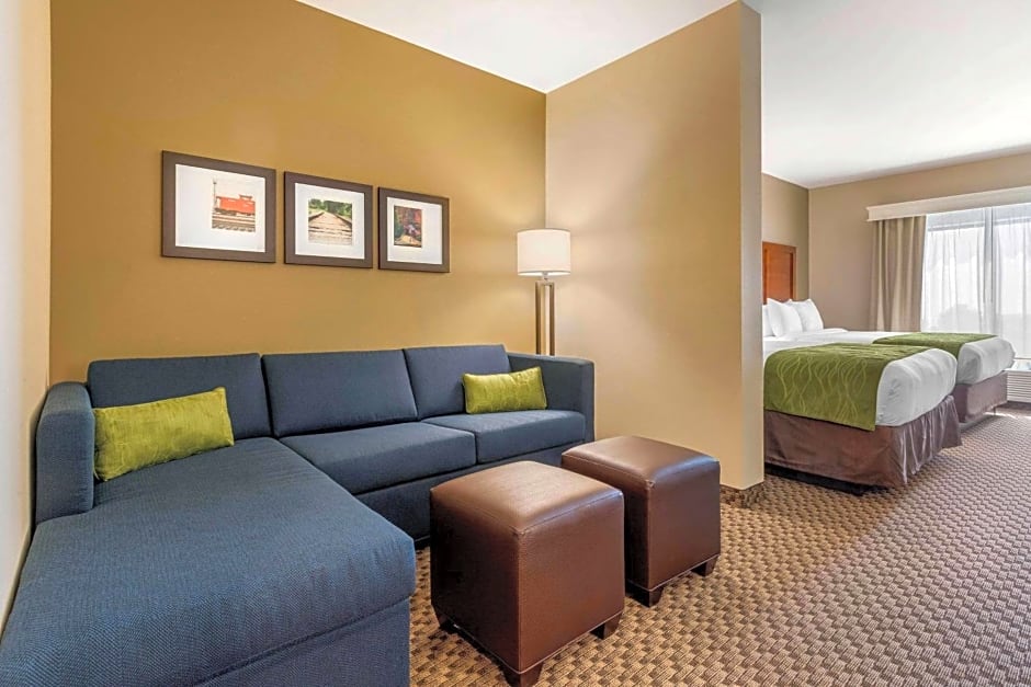 Comfort Inn & Suites